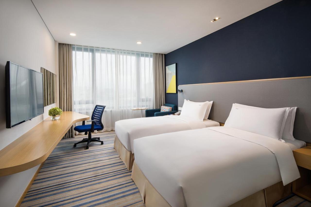 Holiday Inn Express Wuxi Taihu New City By Ihg Exteriör bild